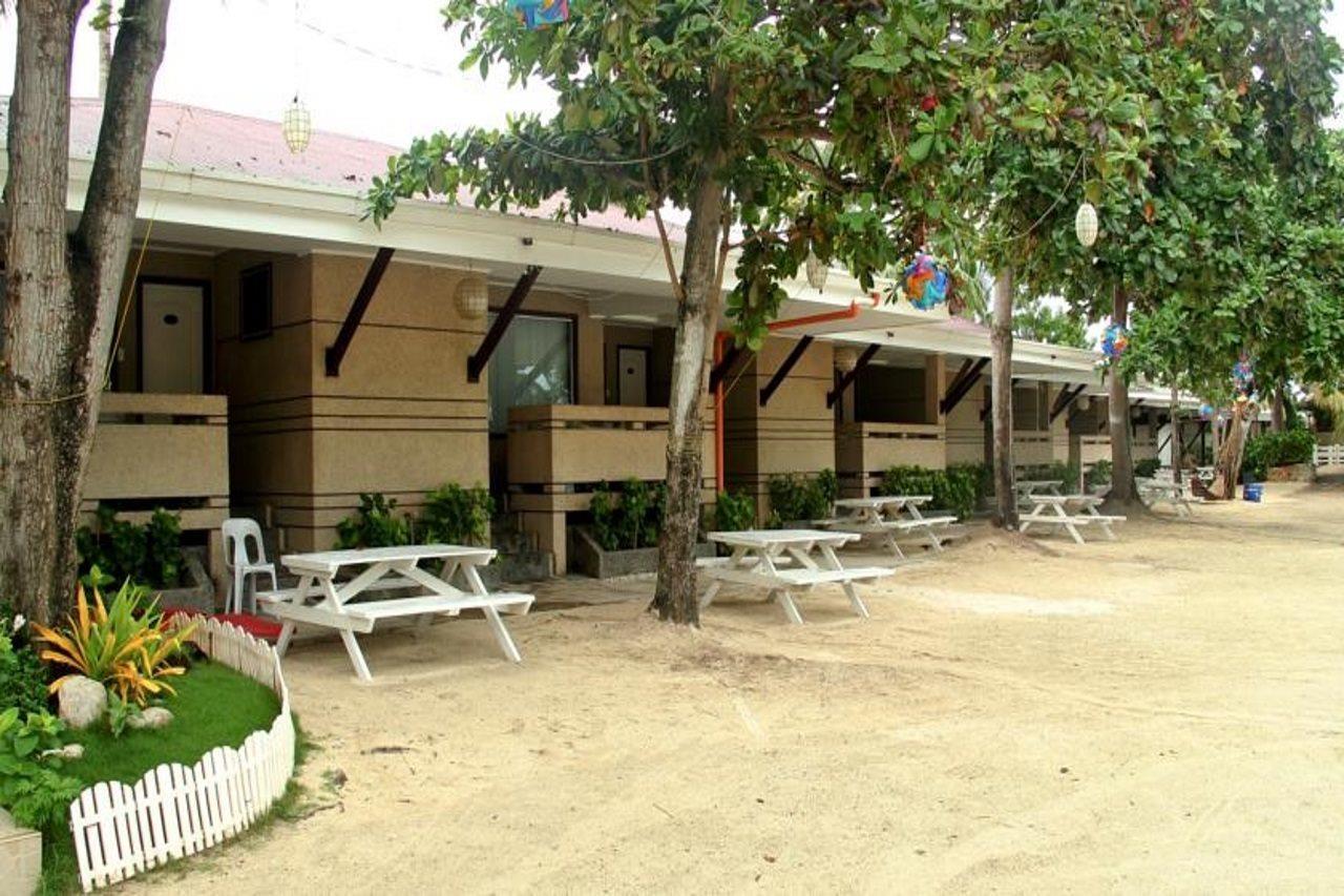Bluefins Resort Lapu-Lapu City Bagian luar foto