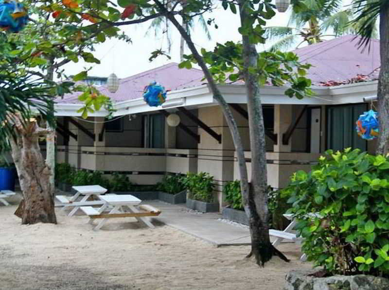 Bluefins Resort Lapu-Lapu City Bagian luar foto
