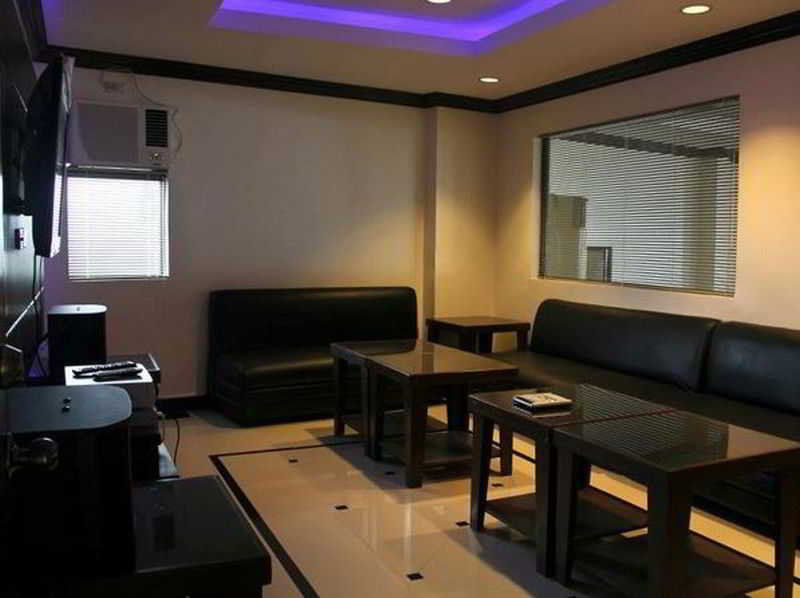 Bluefins Resort Lapu-Lapu City Bagian luar foto