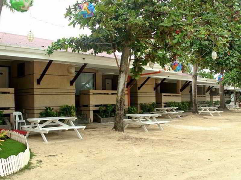 Bluefins Resort Lapu-Lapu City Bagian luar foto